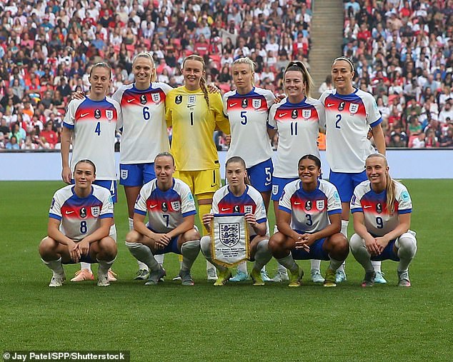 The large signage offered Welsh shoppers the chance to 'win and meet the Lionesses'