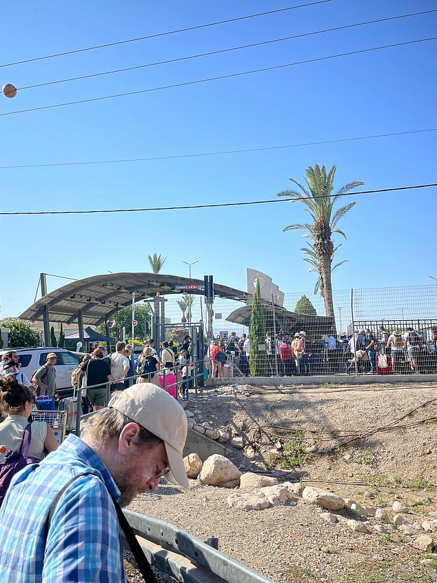 UK nationals left stranded in Israel have accused the British Government of leaving ¿Brits in harms way¿.