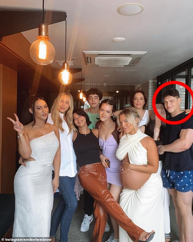 Henri Thynne pictured alongside his mum Nathalie (back right) and famous sister front (right)