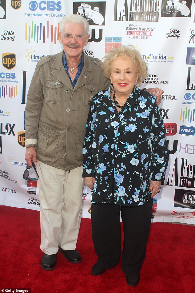 In 1988, Mr Betts accepted Ms Roberts' invitation to move from New York and into a downstairs apartment in her Hollywood Hills home