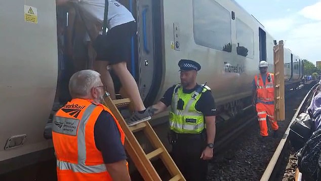 A series of images shows one service heading south through London being evacuated