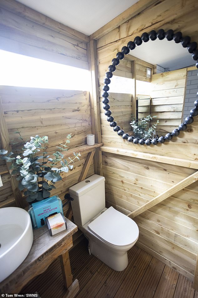 Guests will also be provided with a personal concierge as well as dedicated customer service teams, luggage and buggy service and 24-hour private security for guests' privacy