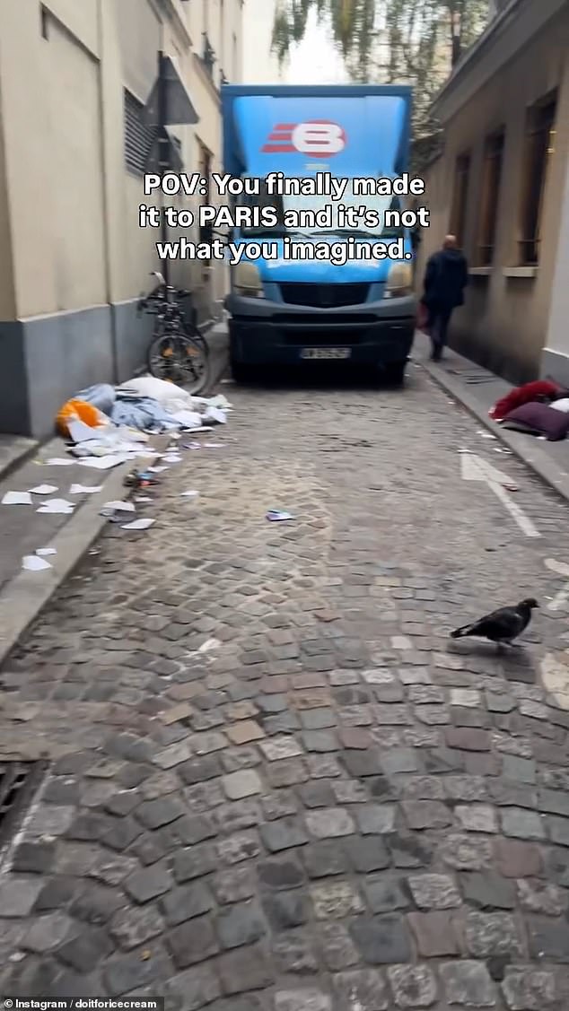 Tourists have begun complaining about the state of Paris' streets