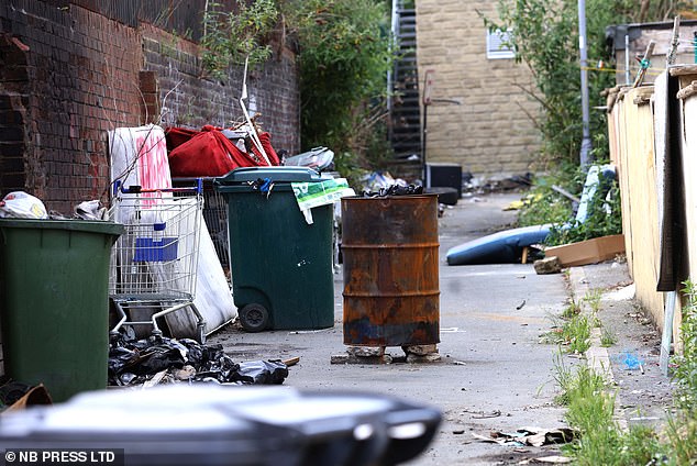 And in the last three years, the council has handed out a miniscule £6,500 in penalties despite admitting they have cleared roughly 4000 tonnes from the street each year
