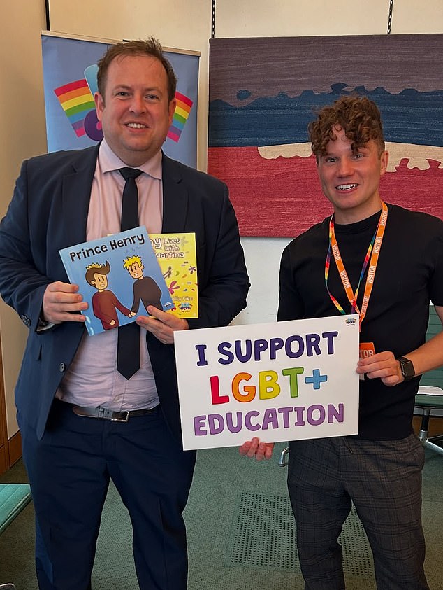 Pop'n'Olly, which visits classrooms to teach gender ideology, welcomed politicians to a Parliamentary event (pictured left to right: Foreign Office minister Stephen Doughty with Olly Pike, director of Pop'n'Olly)