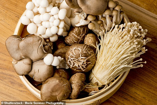 Longevity expert Leslie Kenny recommended eating mushrooms 3 to 4 times a week to reduce age-related body odor caused by skin lipid oxidation