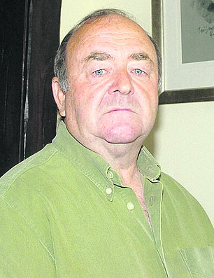 His father, Les, campaigned for a new investigation into what happened