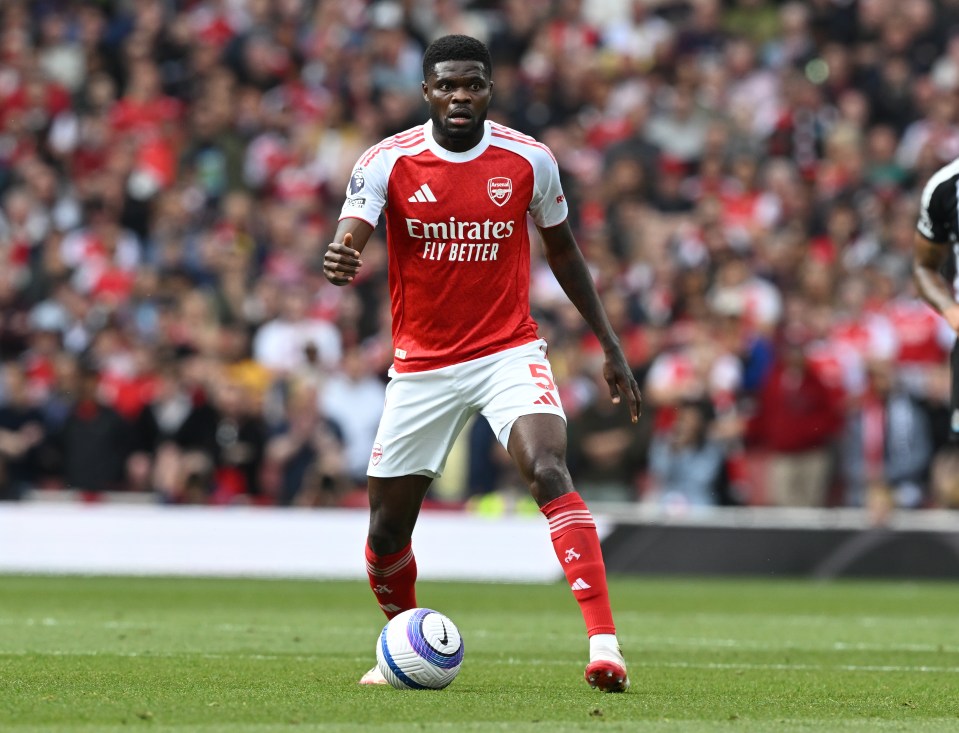 Thomas Partey of Arsenal playing soccer.