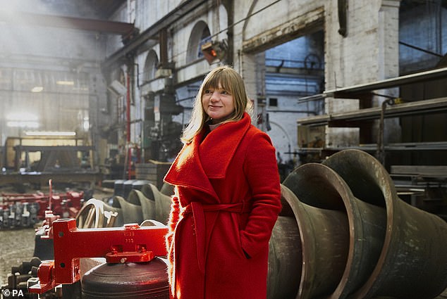 As well as finding the modest amount of money she and Graham were paid disappearing, Bottley's bubbly personality soon saw other more lucrative TV offers which were less intrusive start coming in - but while tied to Gogglebox she was not allowed to do them at the same time