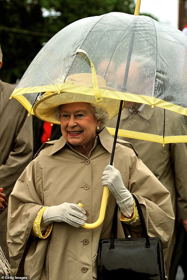 The result was a beautifully unique garment that reflected both royal elegance and indigenous craftsmanship - meaningful gesture of mutual respect