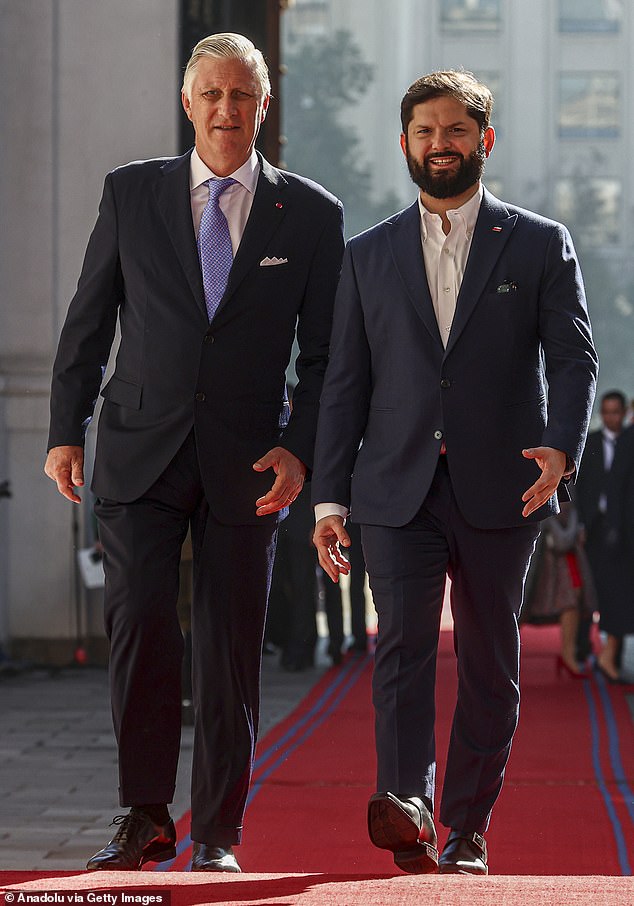 Chilean President Gabriel Boric (right) welcomed King Philippe of Belgium (left) at La Moneda Palace