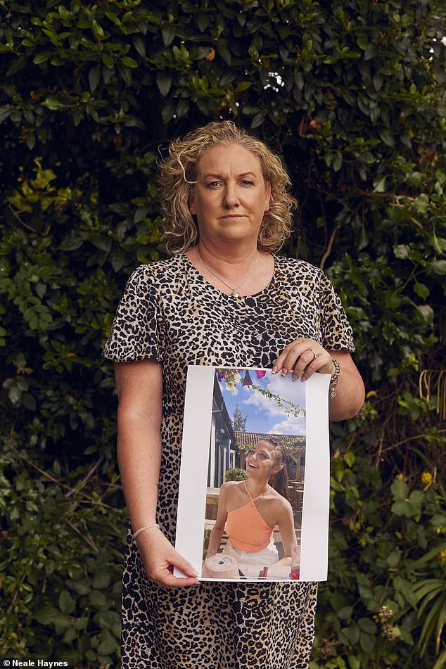 Tracy Marelli, the mother of Sophie Russell