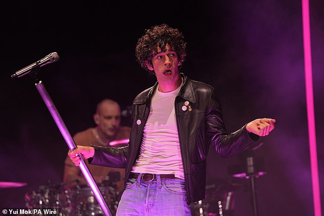 Their set split the opinions of those tuning in, with some branding their performance 'bland', while many took also aim at the swaggering lead singer, calling him 'insufferable'