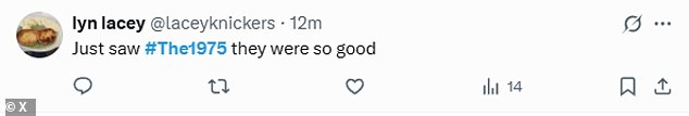 However, in contrast, there were a number of fans who actually loved the set, hailing it as 'epic', with many going on to praise Matty as a frontman