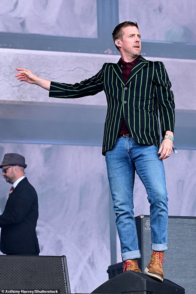 Among the Glastonbury performer this weekend are The Kaiser Chiefs, with Ricky Wilson putting on an energetic show