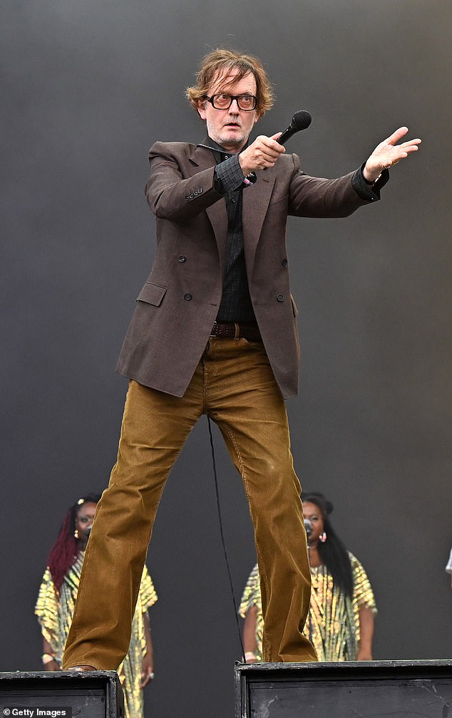 Iconic Britpop band Pulpsent the crowd wild with their surprise set