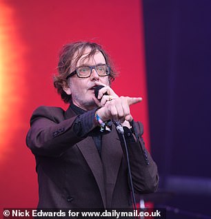 Frontman Jarvis Cocker belted out their biggest hits