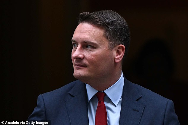 Ms Rayner's nearest rival, Blairite Health Secretary Wes Streeting is said to have increased his personal contact with Labour MPs