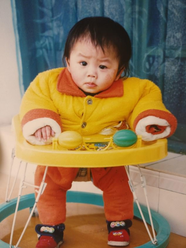 The sister Fu never knew existed had matched a photo of Fu as a baby – which she had posted on a website that helps facilitate reunions – with an identical picture given to her adopted parents by the orphanage