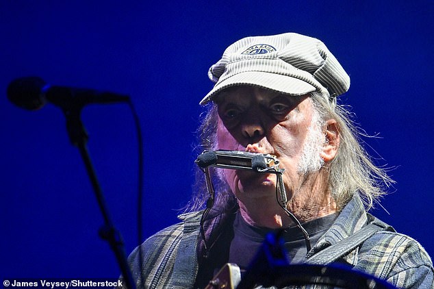 The music legend, 79, performed his set on the Pyramid stage with his band the Chrome Hearts, opening with Sugar Mountain