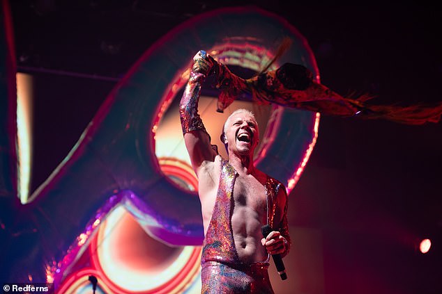 During a highly anticipated set for The Scissor Sisters, stunned watchers tuning in via BBC, were met with a blank screen and those trying to watch on iPlayer's main Glastonbury stream, were met with an error message