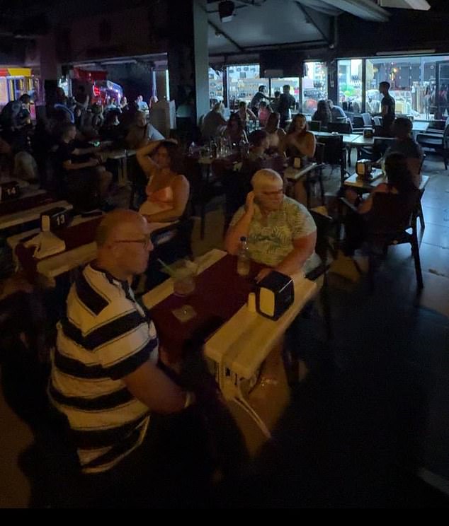Pictured: what bars in Marmaris look like just minutes after midnight