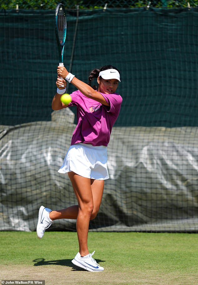 She will face fellow Brit Mimi Xu in her first-round match on Court No 1 on Monday