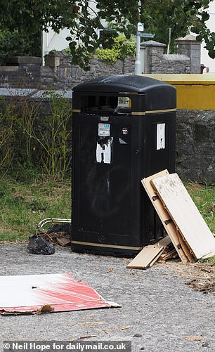 The area is a mix of smart, well-kept residential dwellings surrounded by a proliferation of terraced streets, many in a poor state of repair with rubbish, drink and drugs a problem in the area