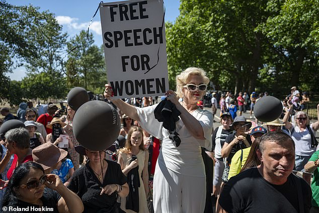 Ms Keen said that she wants to see the Niqab banned, adding: 'There's a rise in it being worn in various cities such as London, Birmingham and Bradford'