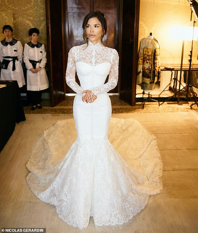 Behind-the-scenes snapshots of Lauren Sanchez and Jeff Bezos' wedding have started going viral... for all the wrong reasons