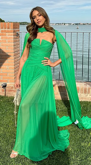 Jessica wore an emerald green gown and captioned the post with a string of green heart emojis