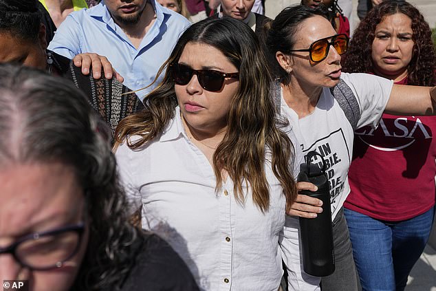 Jennifer Vasquez Sura, center left, wife of Kilmar Abrego Garcia, has been supporting him