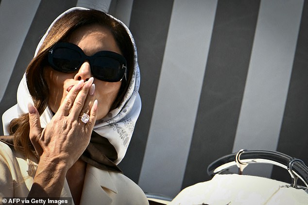 Sánchez is famous for her pricey designer dresses and lavish jewelry, including her collection of diamond rings