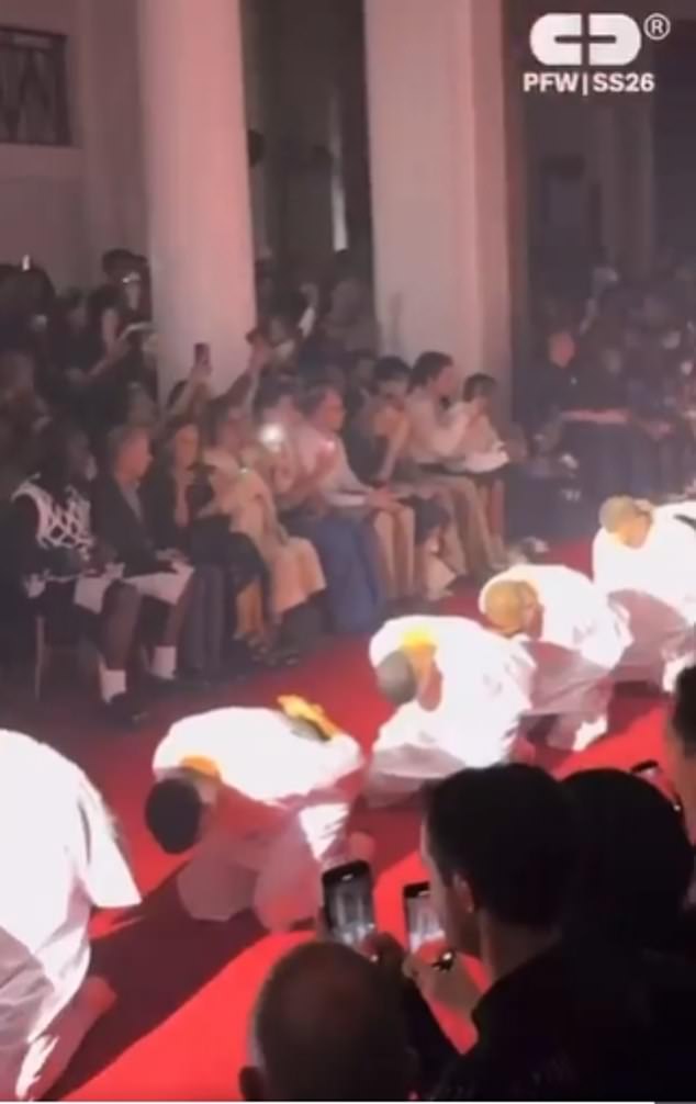 El Salvador's president criticised the fashion show and threatened to send inmates to France