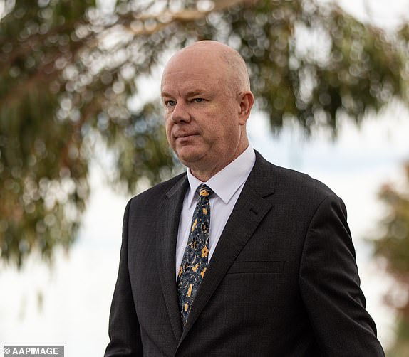 Simon Patterson arrives at the Morwell Supreme Court in Morwell, Victoria, Monday, May 5, 2025. (AAP Image/Diego Fedele) NO ARCHIVING
