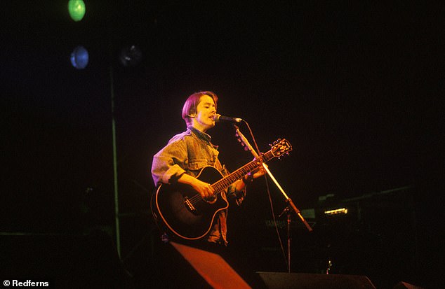 Glastonbury 's 'forgotten' first female headliner looks unrecognisable 36 years on from her game-changing performance, (pictured in 1989)