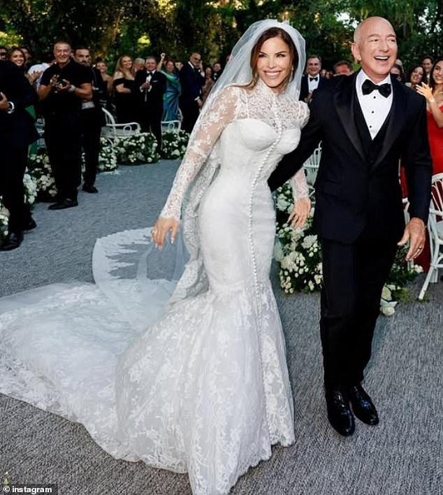Lauren Sanchez in her Dolce & Gabbana wedding dress as she weds Jeff Besos during their Venice nuptials
