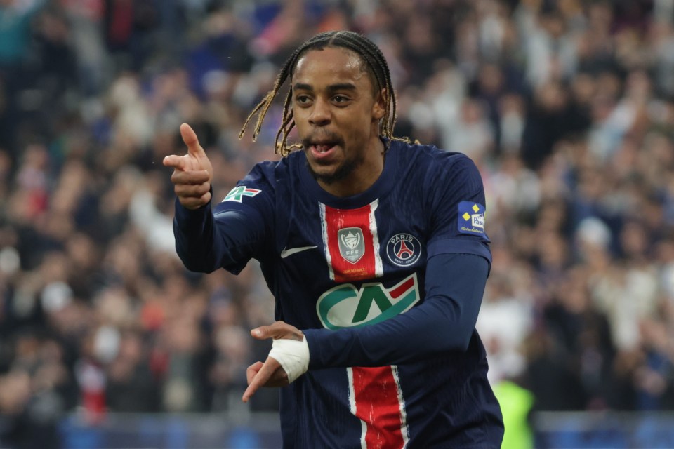 Bradley Barcola of Paris Saint-Germain celebrating a goal.