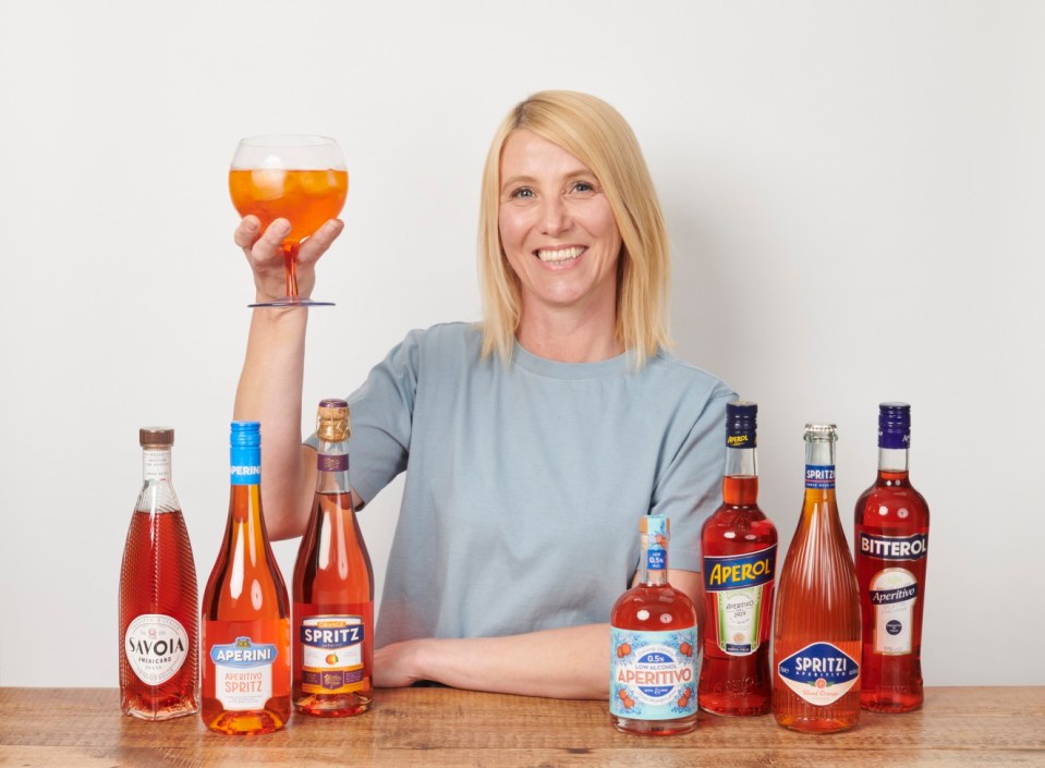 Copyright STEWART WILLIAMS 07956 568150 THE SUN SUN FEATURES. Aperol Dupes Taste Test. Lynsey Hope puts Aperol dupes to the test. 22/5/25 .....