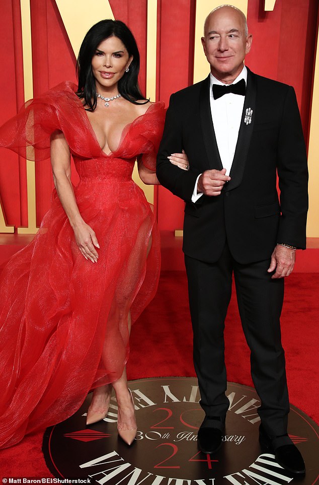 It's the luxurious, extravagant event that everyone's been waiting years for - the union of Amazon tycoon Jeff Bezos and Lauren Sánchez