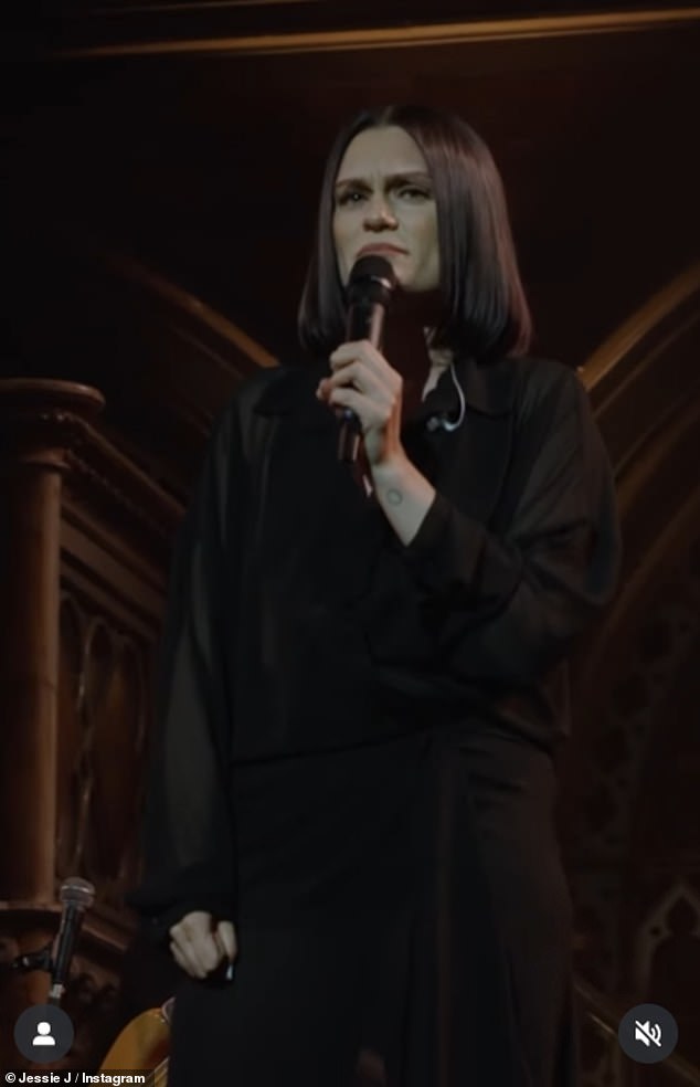 Jessie J appeared to drop a hint about her cancer diagnosis weeks ago during a performance in London