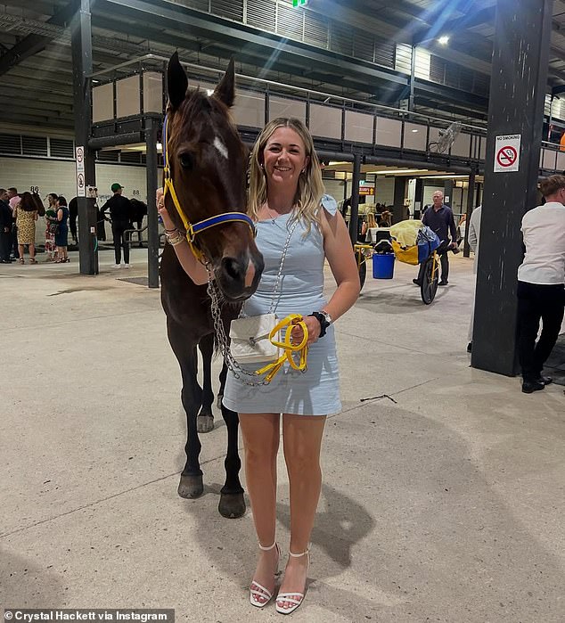 A New Zealand horse racing star has been hailed for an incredible feat of bravery