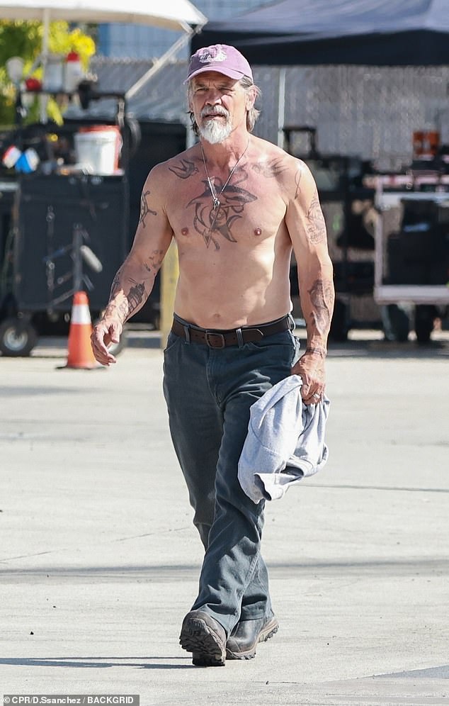 Josh Brolin displayed eye-popping faux tattoos while on the set of the forthcoming thriller Whalefall on Monday