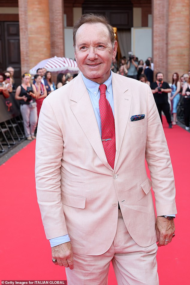 Kevin Spacey made another appearance on the red carpet on Monday after sparking rumours he has had plastic surgery