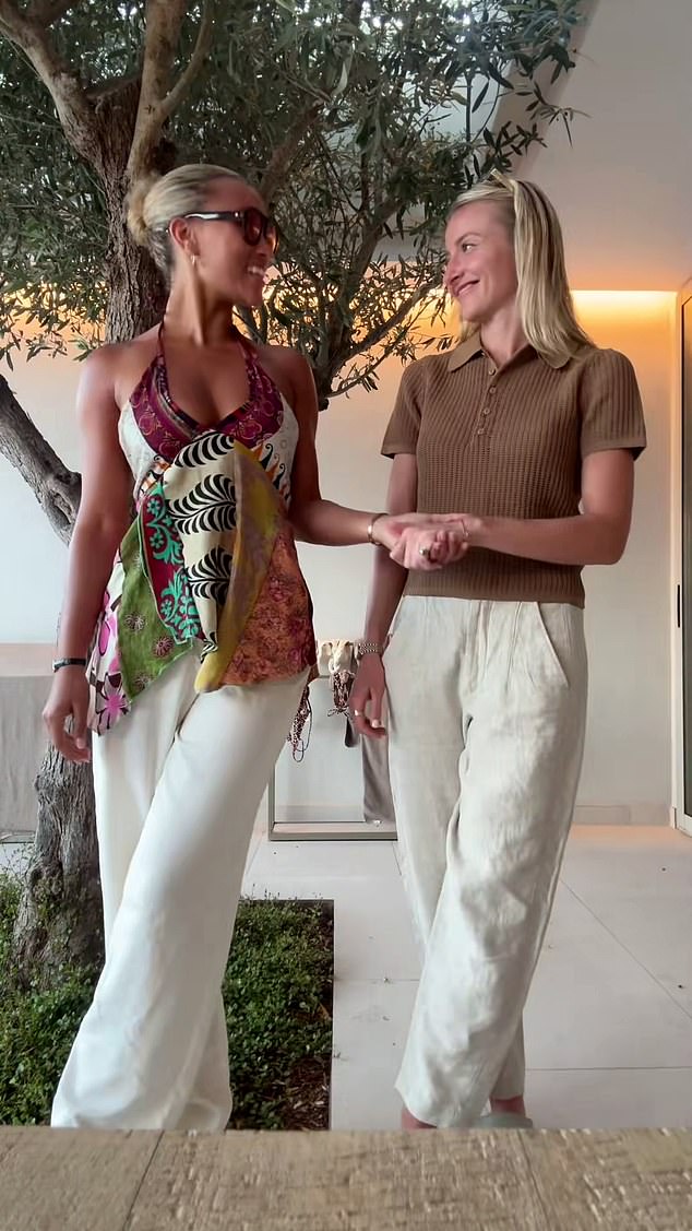 Leah Williamson (right) jetted off to Majorca this summer with close friend, and former Miss USA, Elle Smith (left)
