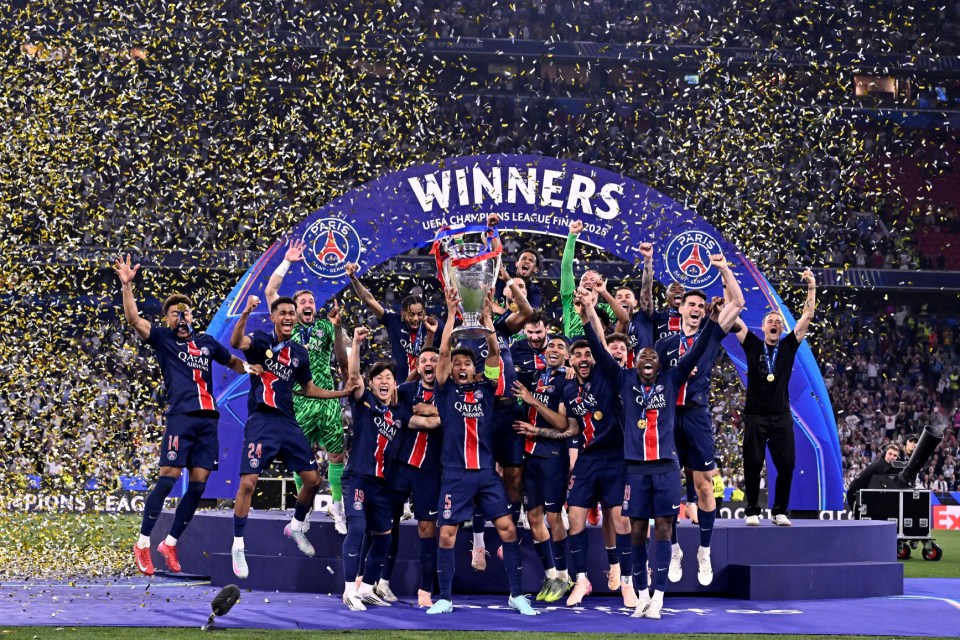 MUNICH, GERMANY - MAY 31: Marquinhos of Paris Saint-Germain lifts the trophy after winning the UEFA Champions League Final 2025 against FC Internazionale Milano at Allianz Arena on May 31, 2025 in Munich, Germany. (Photo by Aurelien Meunier - PSG/PSG via Getty Images)