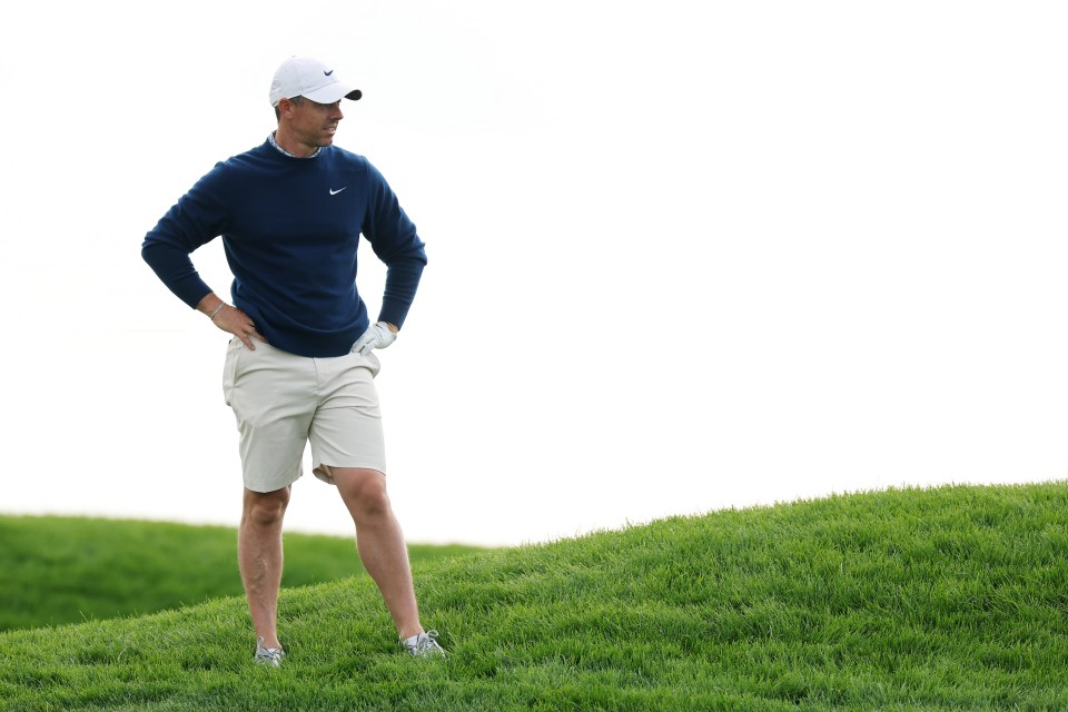 OAKMONT, PENNSYLVANIA - JUNE 10: Rory McIlroy of Northern Ireland looks on from the 18th hole during a practice round prior to the 125th U.S. OPEN at Oakmont Country Club on June 10, 2025 in Oakmont, Pennsylvania. (Photo by Andy Lyons/Getty Images)