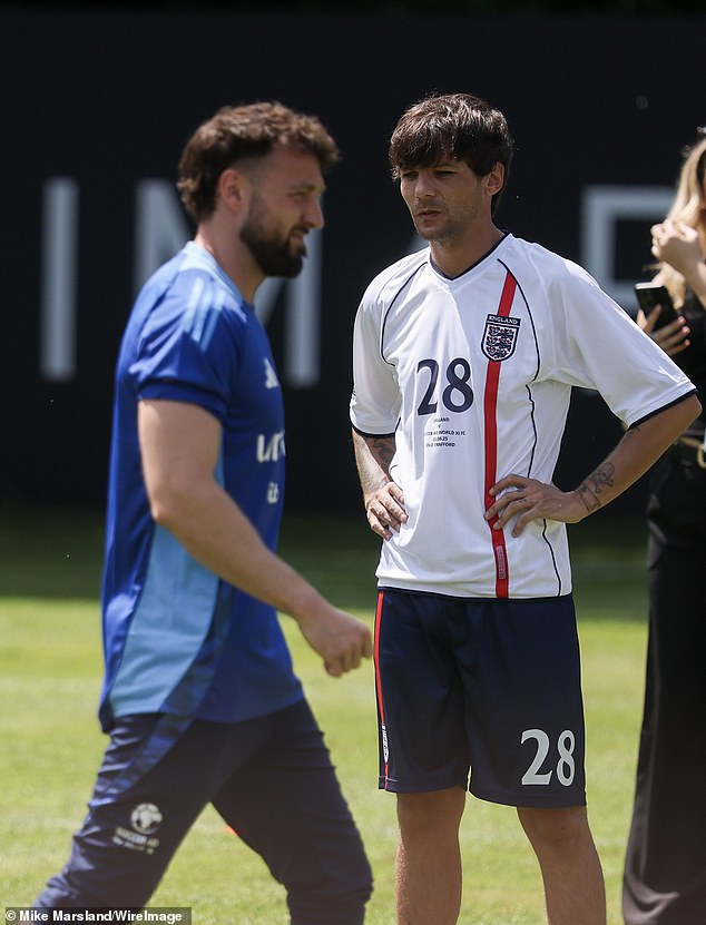 Sam Thompson and Louis Tomlinson are said to have held a Soccer Aid 'peace dinner' before their match to ease any tensions over Zara McDermott