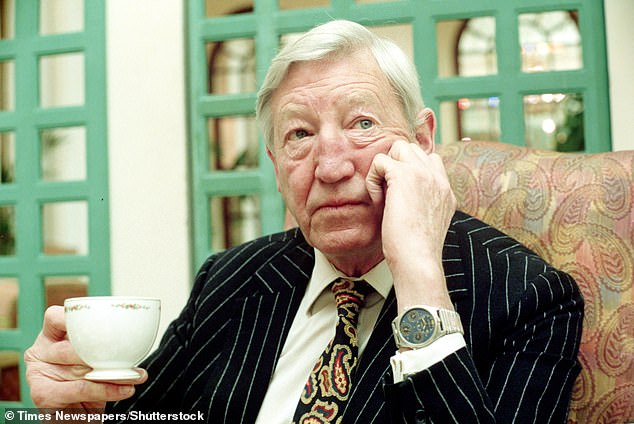 Sandy Gall was the face of the News at Ten for 20 years, before retiring in 1992 to carry out charity work