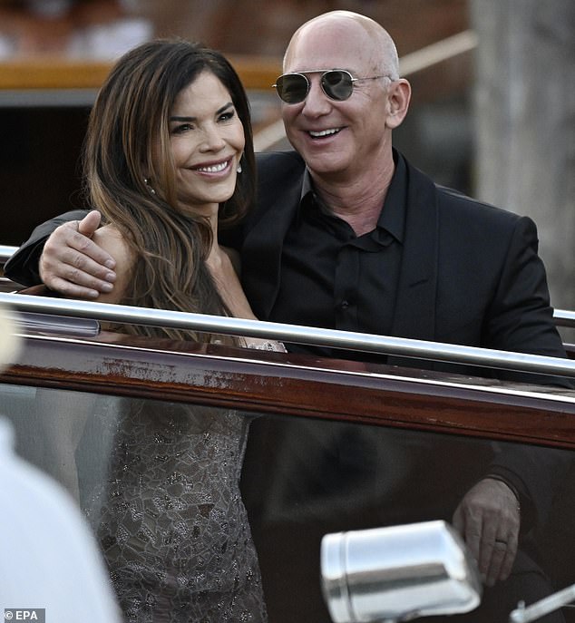 Daily Mail's expert lip reader Nicola Hickling has revealed the touching exchange shared between Lauren Sanchez and Jeff Bezos earlier today as they navigated their way to the final wedding event of their multi-day extravaganza